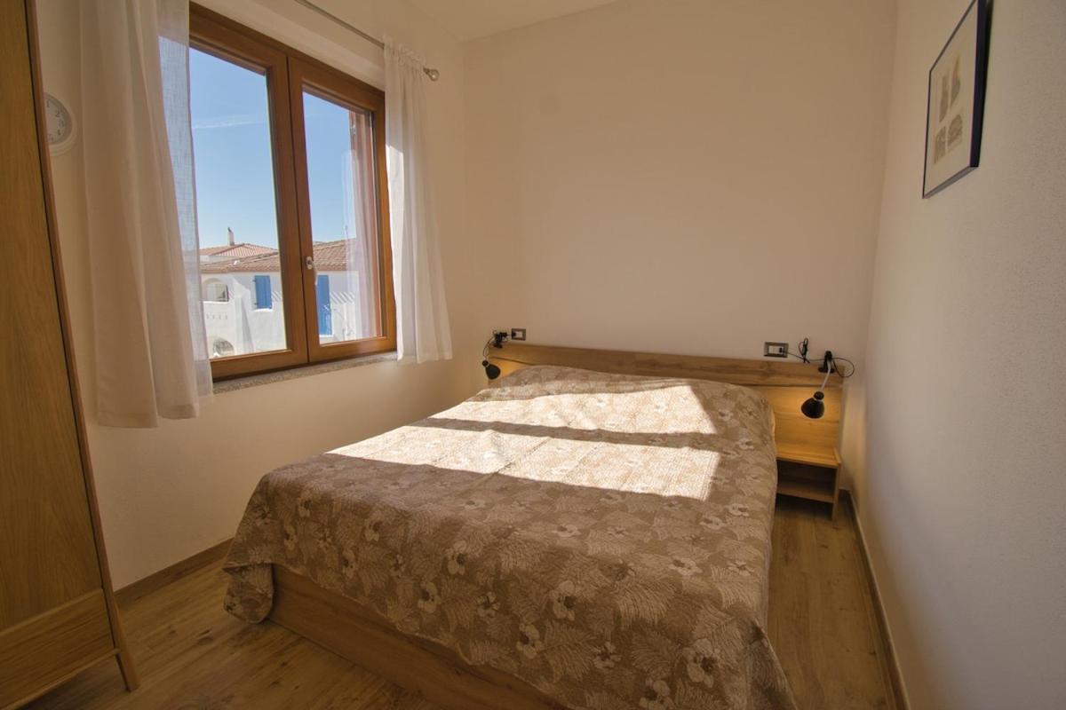 Dommu Livia Hotell Lotzorai Exteriör bild